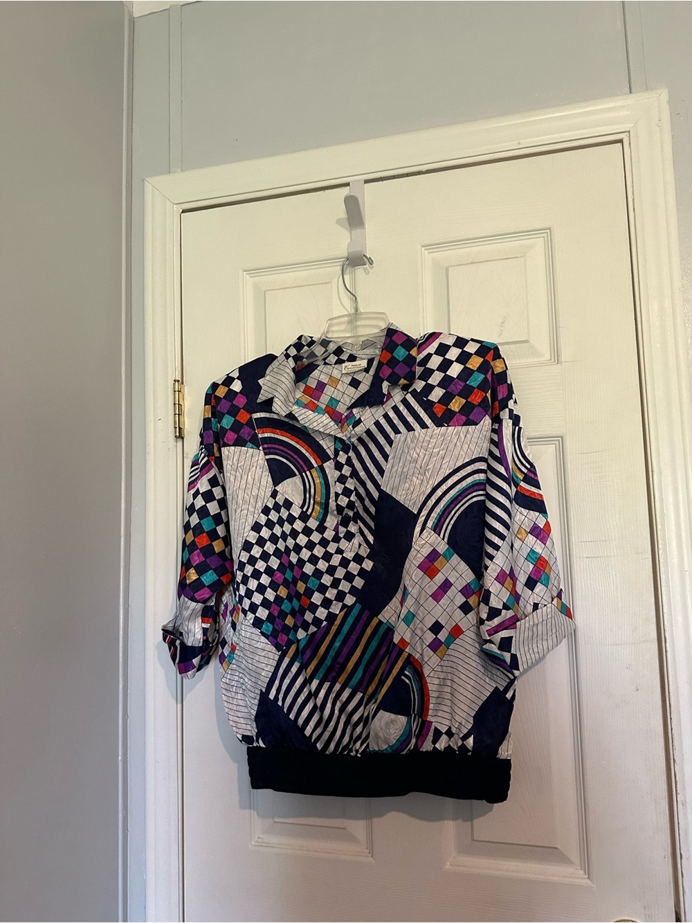 VINTAGE 80s/90s MEMPHIS STYLE BOMBER BLOUSE